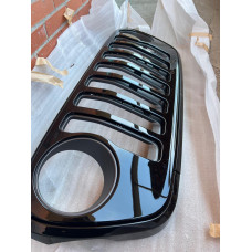 б/у Решетка радиатора Mopar Jeep Wrangler Rubicon JL арт. 82215114